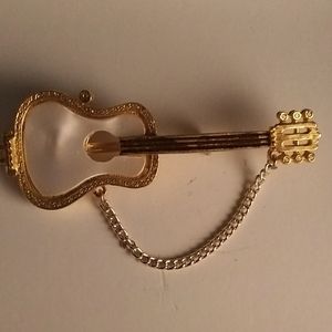 Guitar Brooch